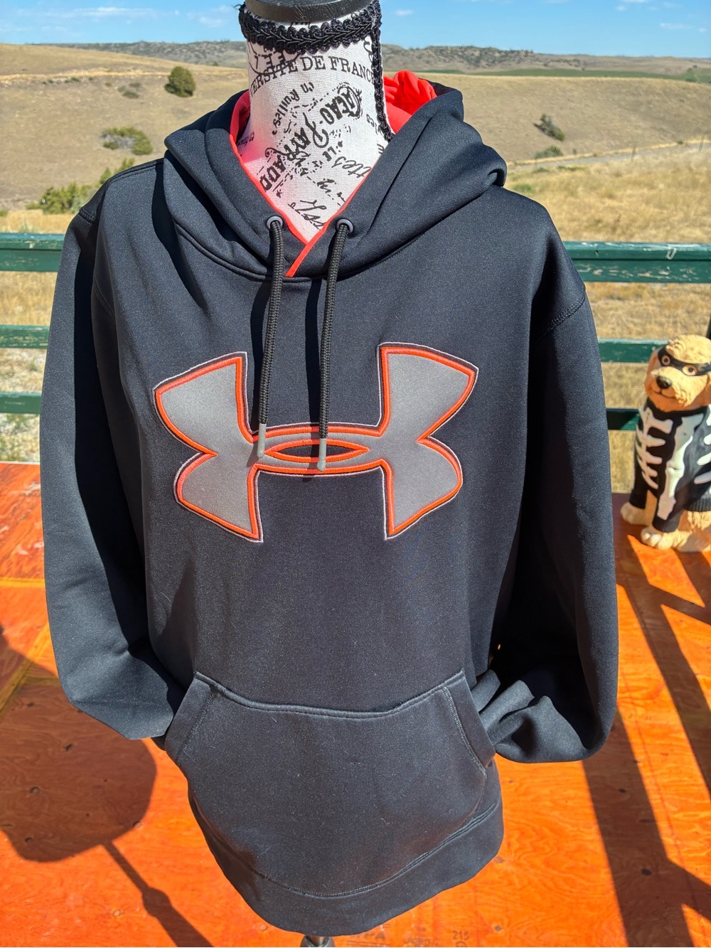 Under Armour Men’s kangaroo Pocket Hoodie with orange- Trim Logo L - Picture 5 of 8